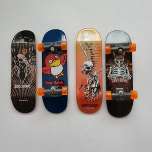 Tony Hawk Circuit Board Finger Boards Skateboards 4"‎ Bundle